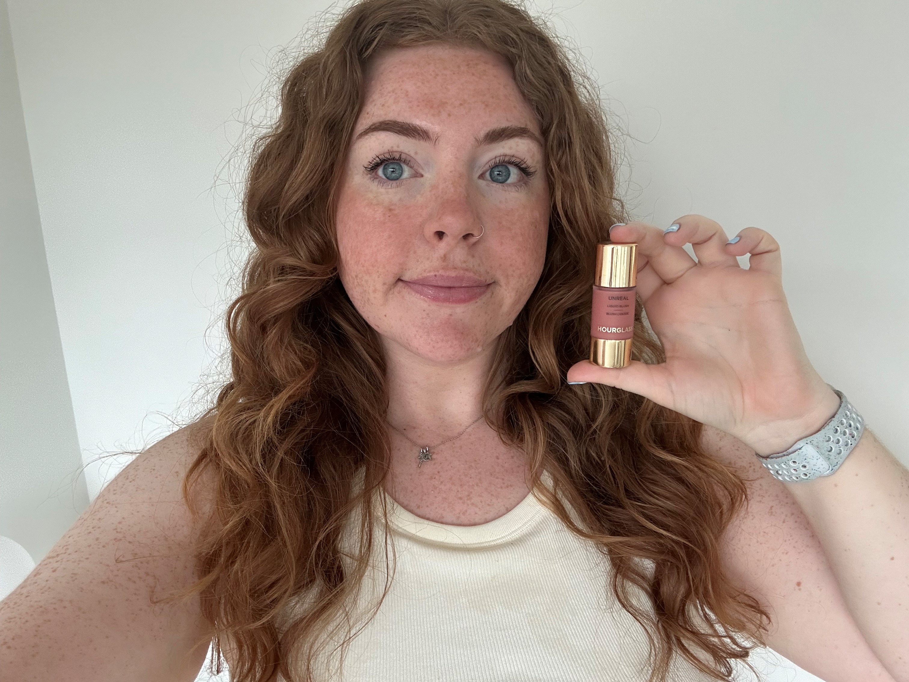 Hourglass Unreal Liquid Blush Review | Stephanie Hourglass Unreal Liquid Blush Review | Stephanie